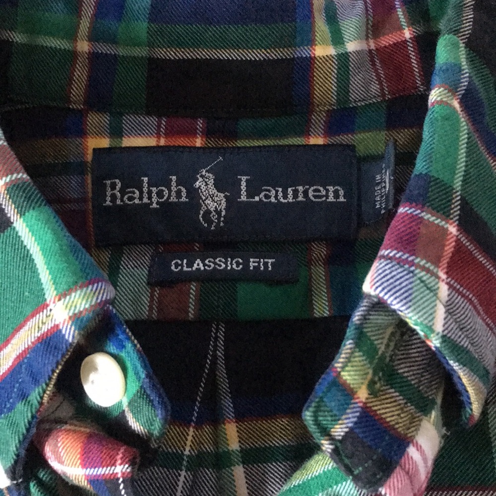 button up - Picture 3 of 4